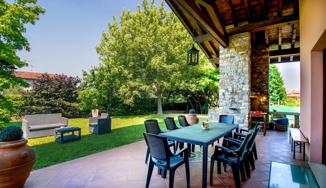 Villa MIO Immersa Nella Tranquillità in San Martino della Battaglia