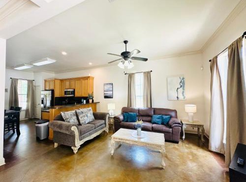 Villa 1 in Hammond