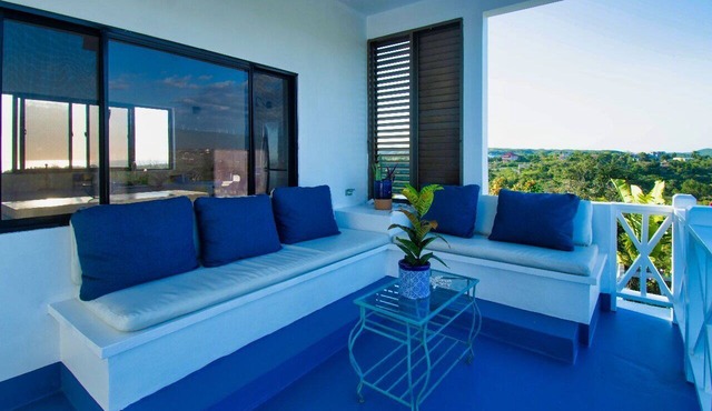 Villa Azure in Treasure Beach