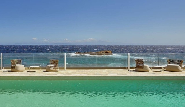 Villa Bianca Summary: in Pefka