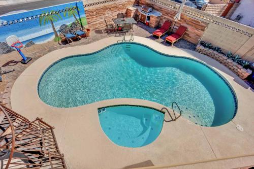 Villa Juan BR Private Entry Pool Spa BBQ Free Parking in Las Vegas