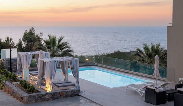 Villa La mer de Crete - private pool & sew view in Agia Pelagia