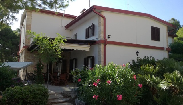 Villa Mariolina Guest House Bari-Palese in Palese