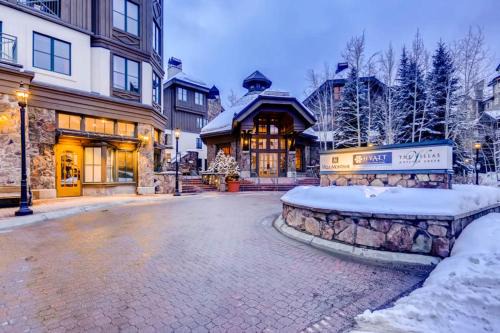 Villa Montane 217 by East West Hospitality in Beaver Creek