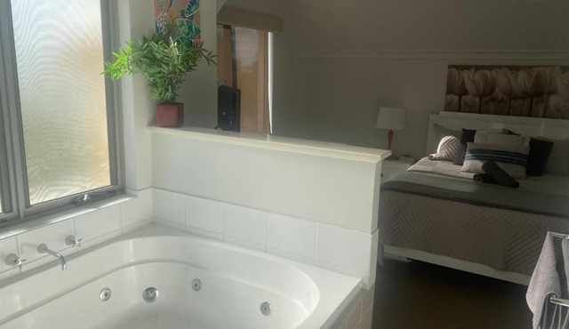 Villa Serenity On The Terrace in Mandurah