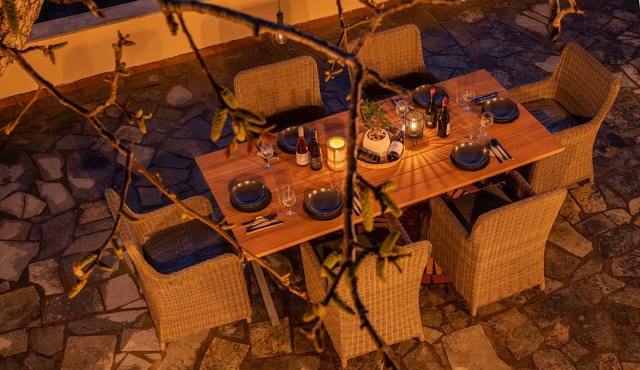 Walnut tree Villa Ano Archanes-10km from Heraklion in Ano Archanes