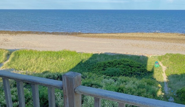 Watch the Sunset from this Bayfront Home! (1349) in Wellfleet