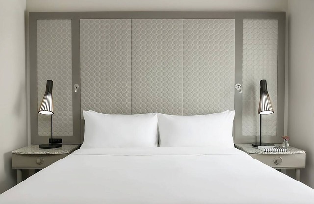 2 Standard Queen Rooms at Stanford Court Hotel in San Francisco