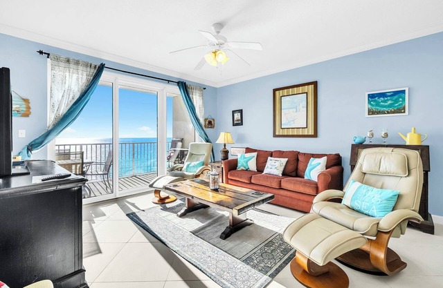 🌞BeachFront-Pool-Upgraded WiFi-Grandview East 1004🌞 in Panama City Beach