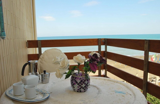 one-room apartment 'Murex' near the beach in Marina di Castagneto Donoratico