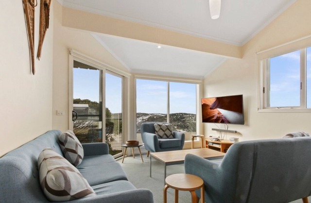 Razorback 8 - Mt Hotham in Hotham Heights