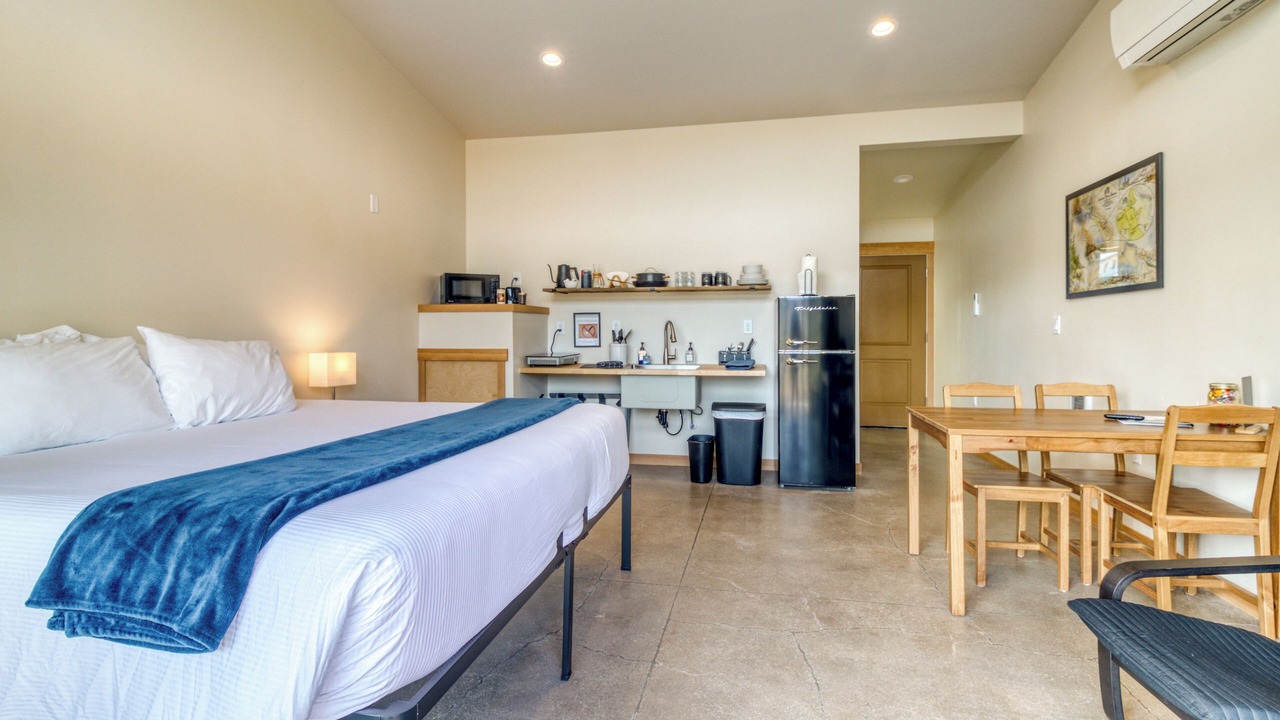 Photo of Bedroom in Crooked River Ranch
