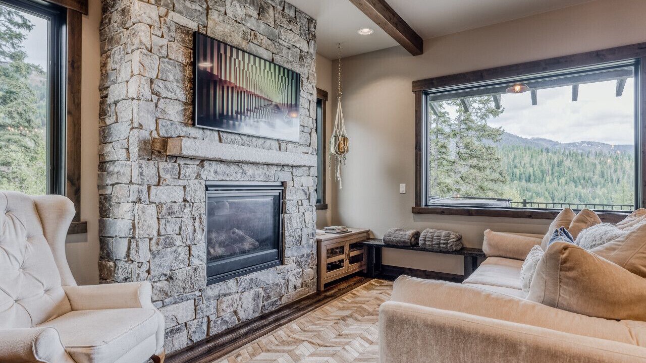 Photo of Livingroom in Whitefish