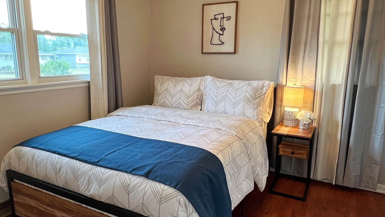 Photo of Bedroom in Munster