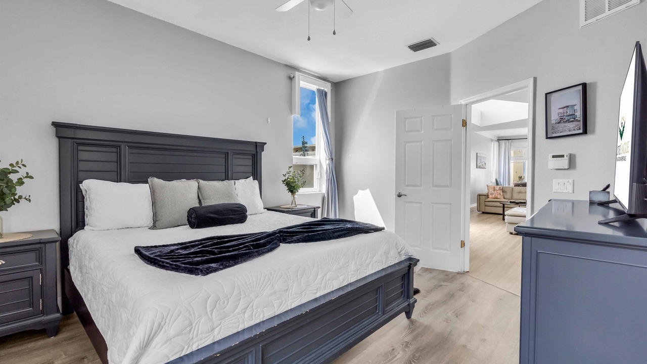 Photo of Bedroom in Madeira Beach
