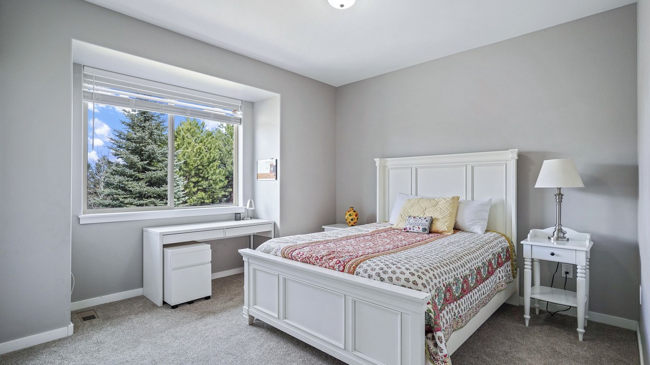 Photo of Bedroom in Redmond