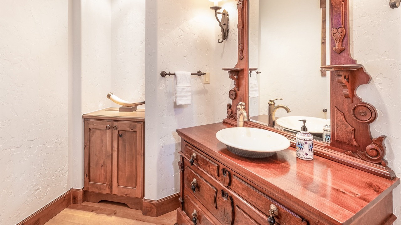 Photo of Bathroom in The Highlands