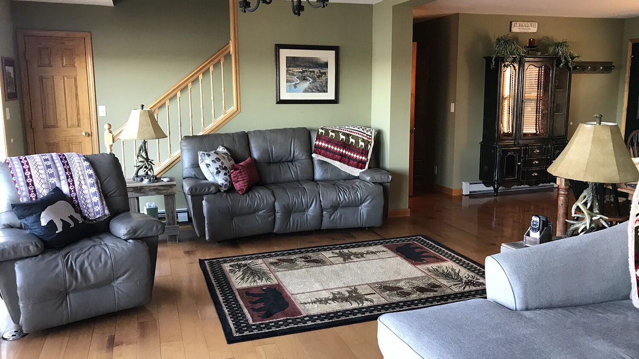 Photo of Livingroom in Pittsburg