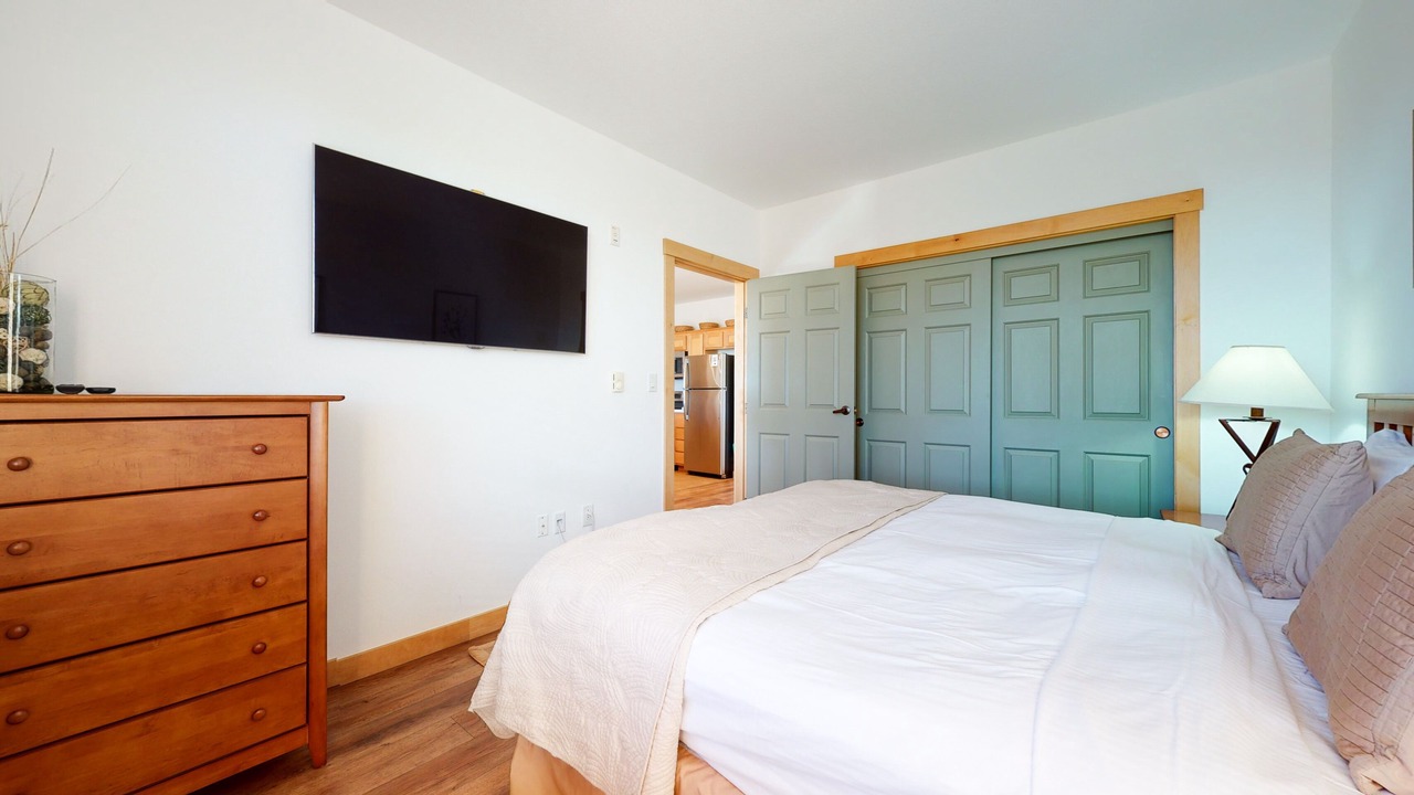 Photo of Bedroom in Mammoth Lakes