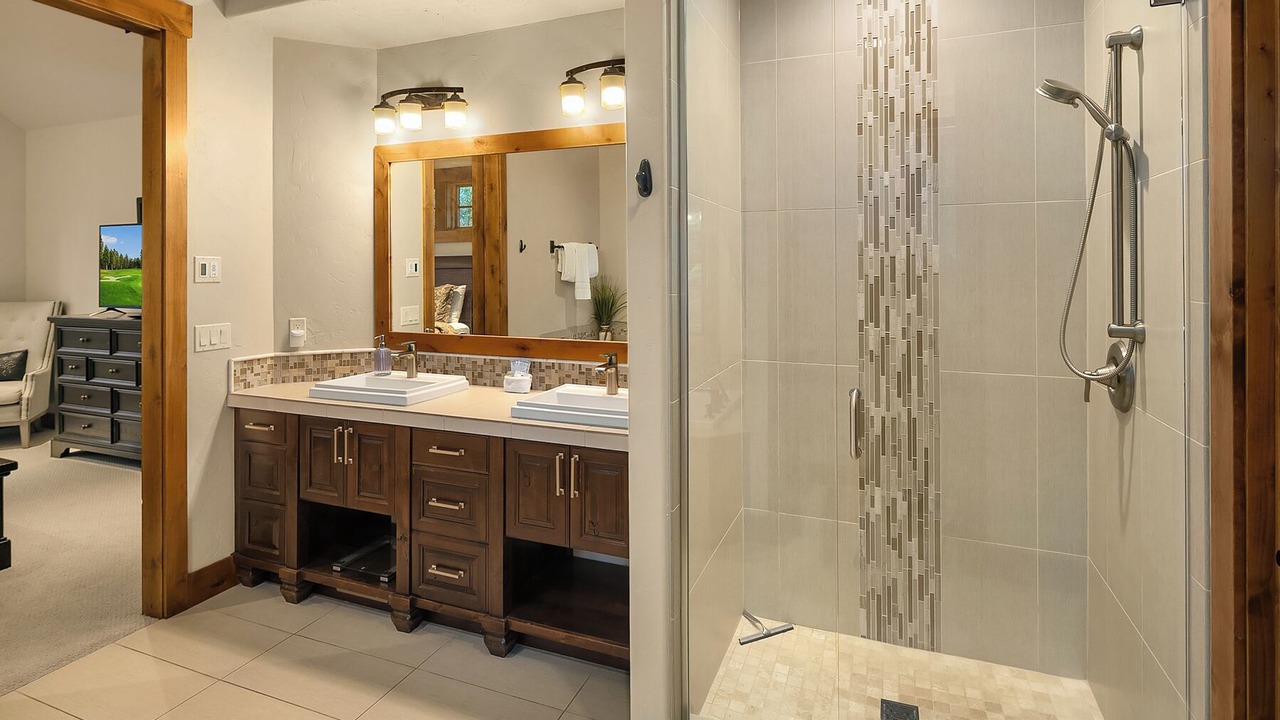 Photo of Bathroom in Cle Elum