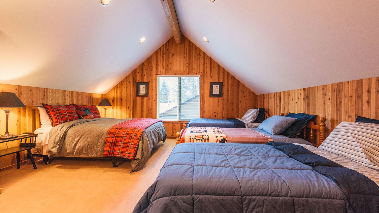 Photo of Bedroom in Welches