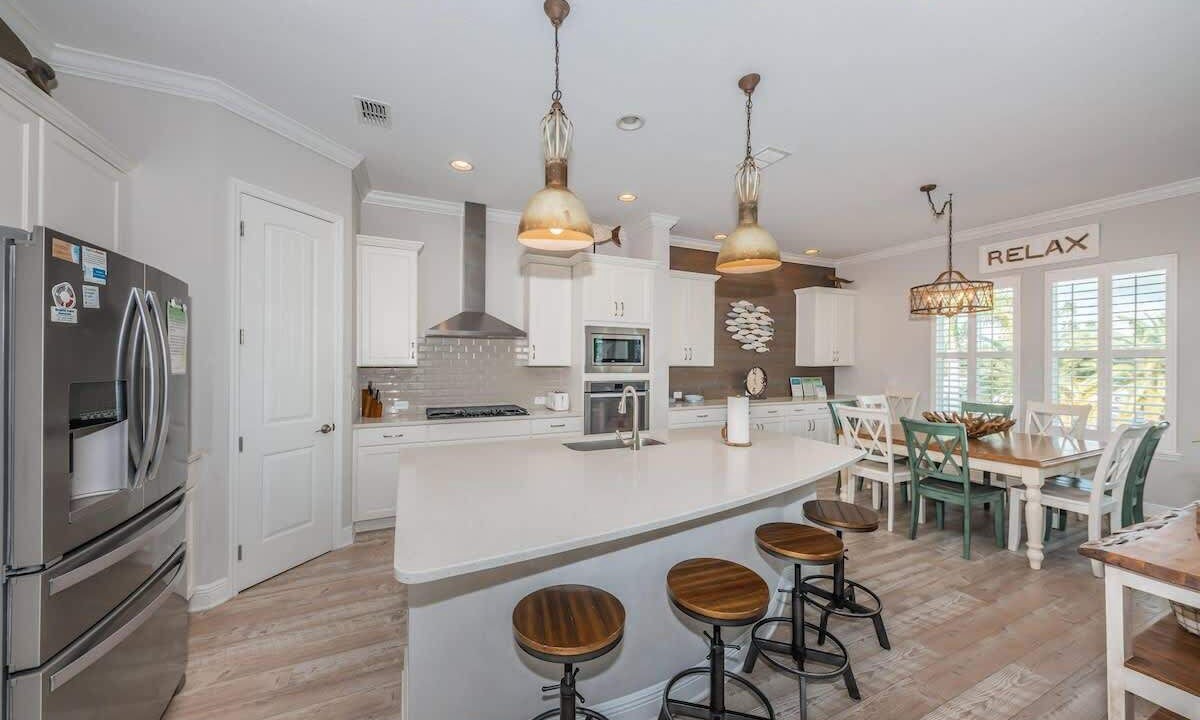 Photo of Kitchen in Redington Beach