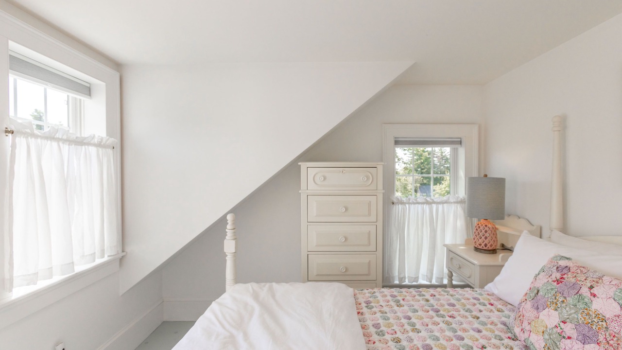 Photo of Bedroom in Port Clyde