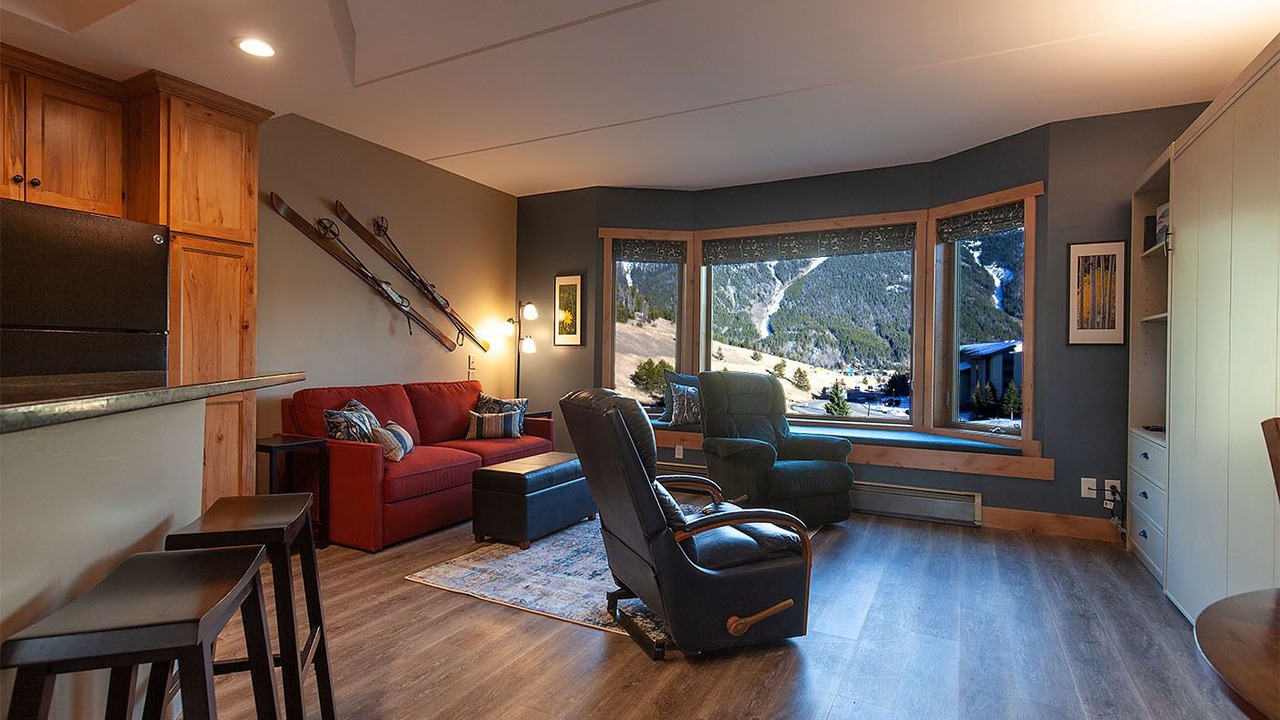 Photo of Livingroom in Copper Mountain Village