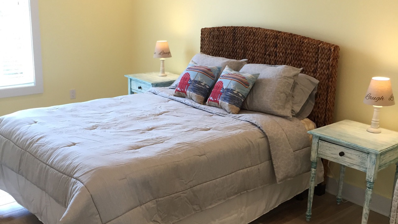 Photo of Bedroom in Ocean Springs