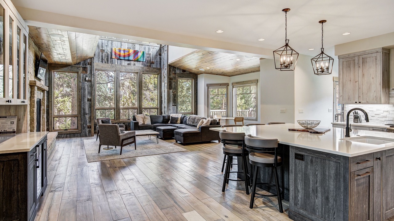 Photo of Livingroom in Warrior's Mark