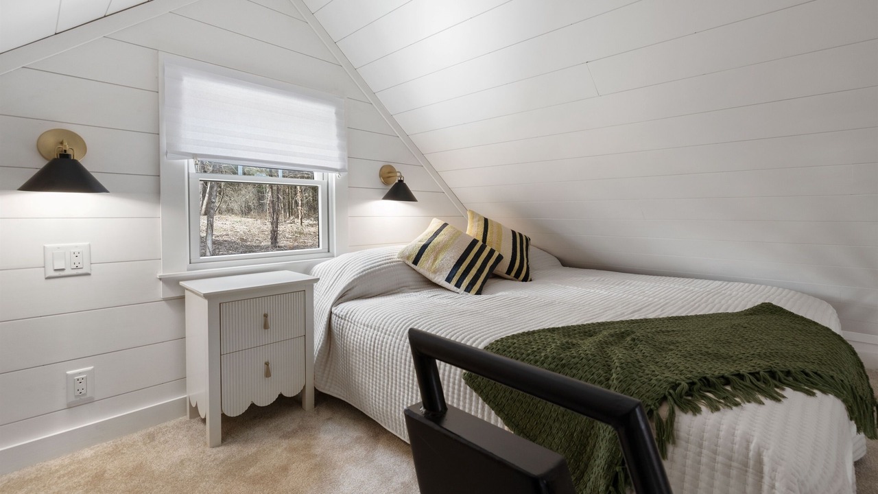 Photo of Bedroom in Simpson