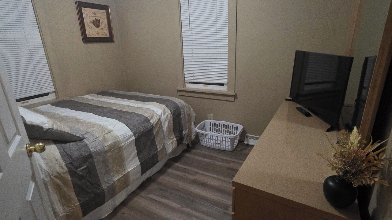 Photo of Bedroom in Dixon