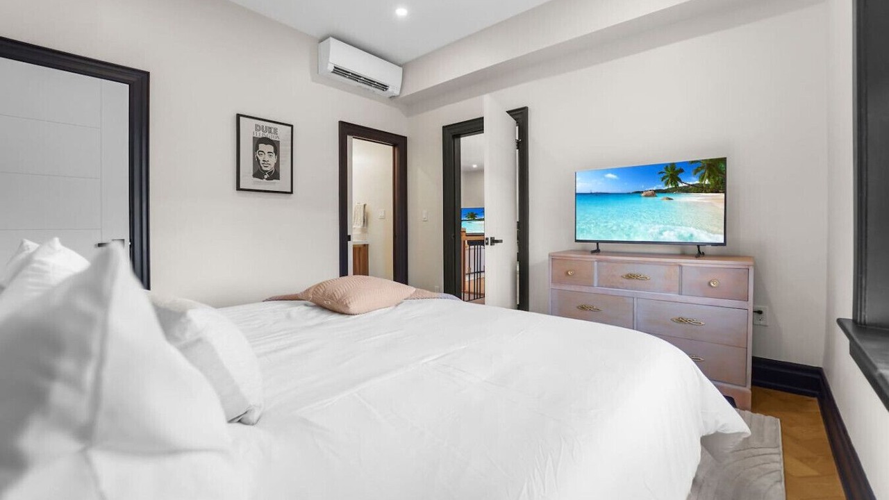 Photo of Bedroom in Salem