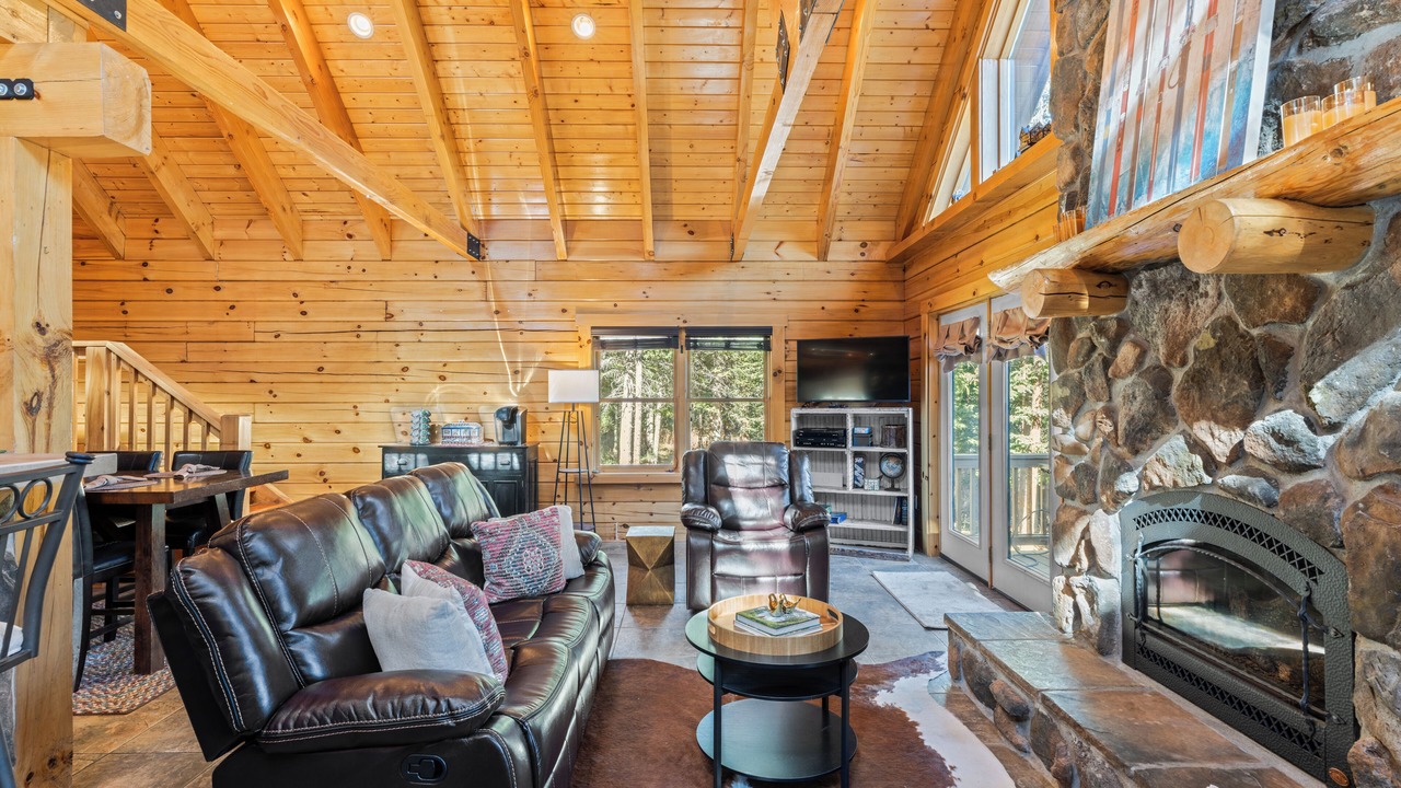 Photo of Bedroom in Quandary Village