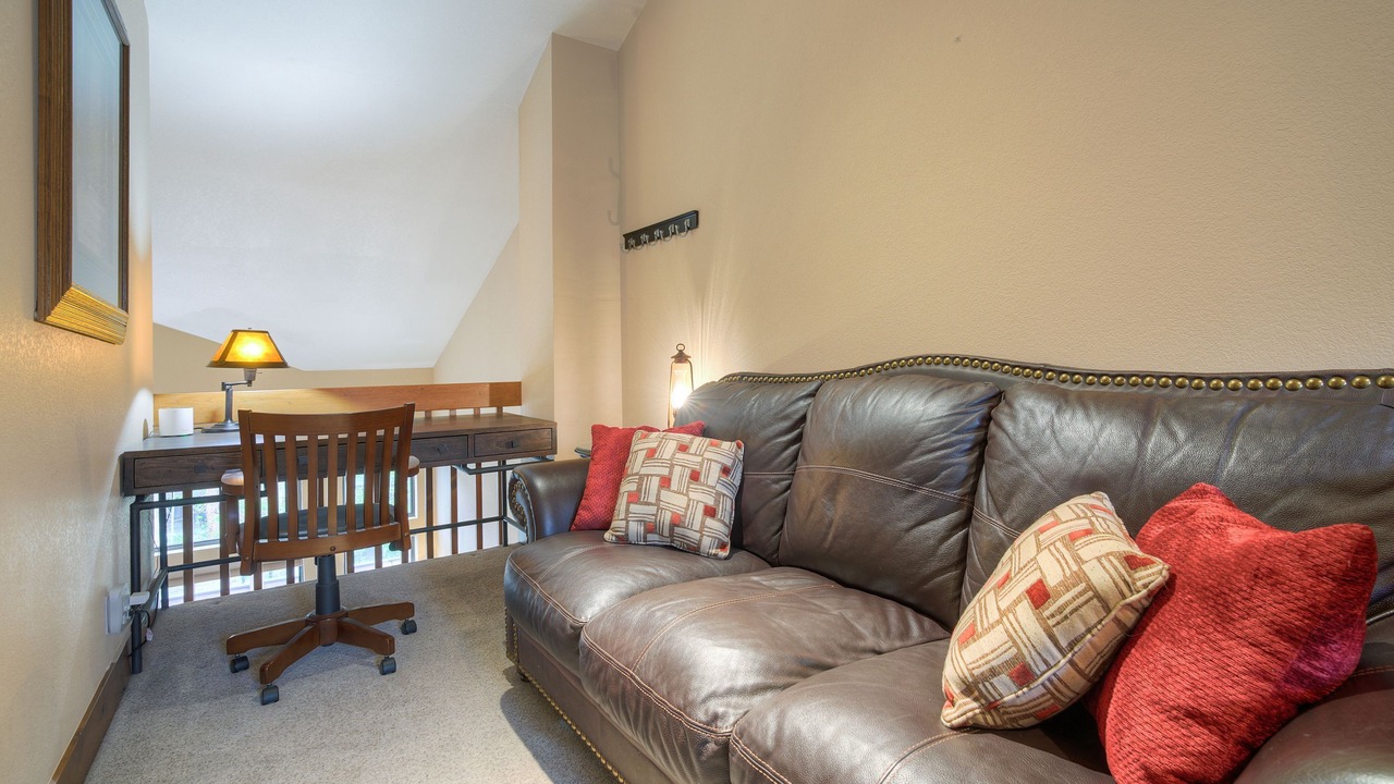 Photo of Livingroom in Warrior's Mark