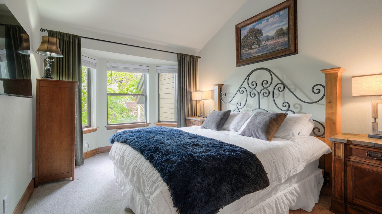 Photo of Bedroom in Warrior's Mark