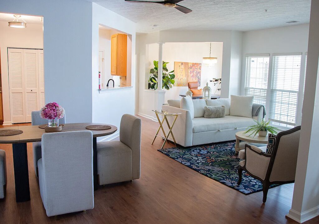 Photo of Livingroom in Rossville