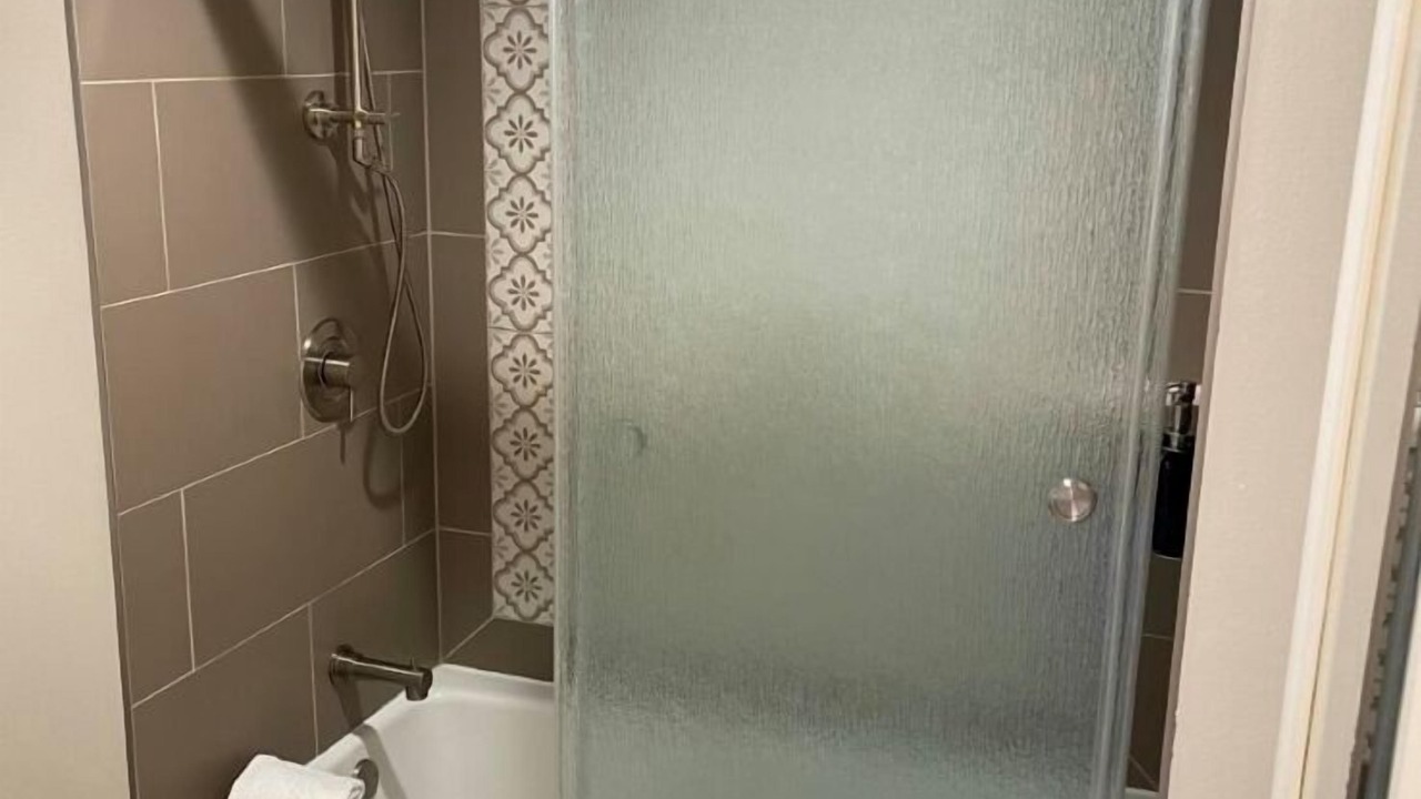 Photo of Bathroom in Lake Buena Vista