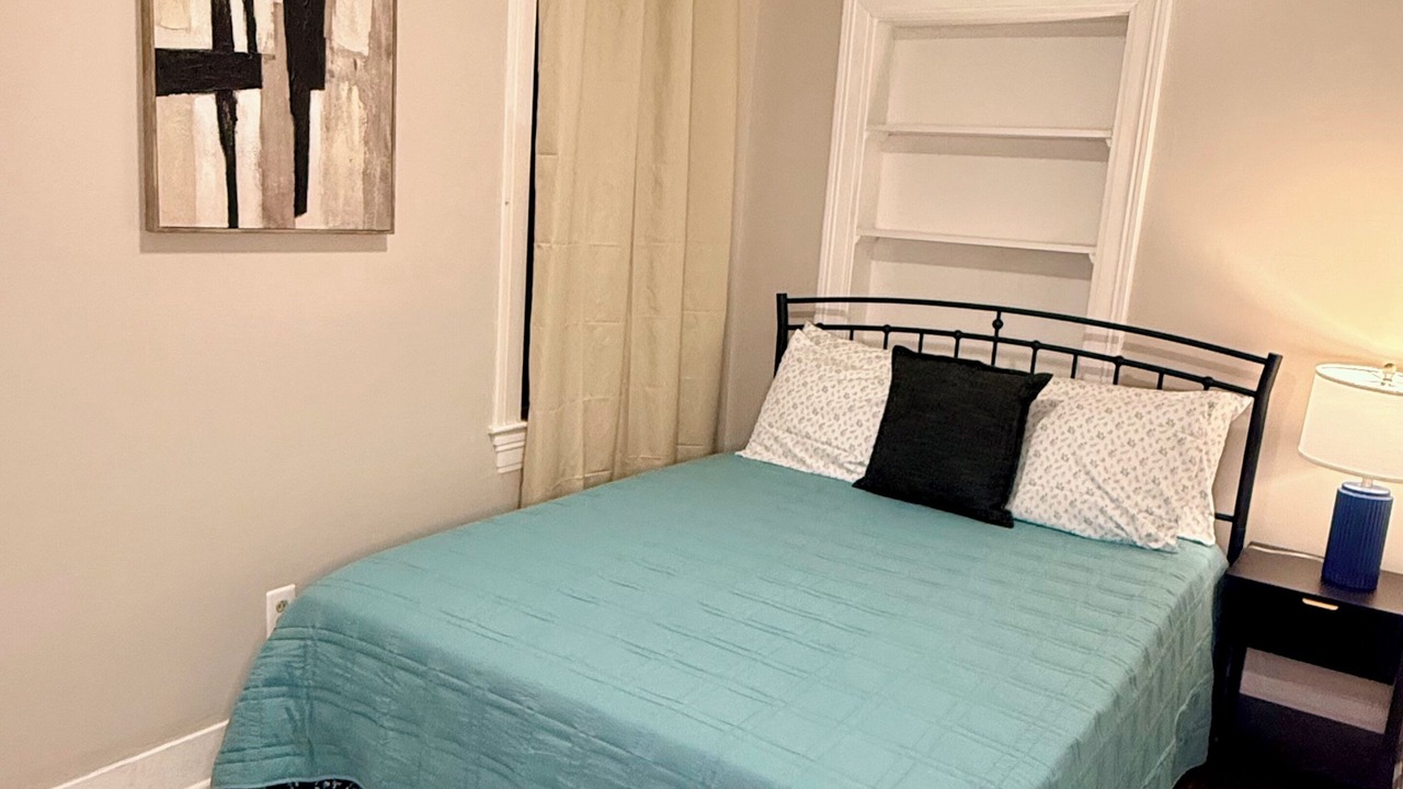 Photo of Bedroom in Greater Belhaven