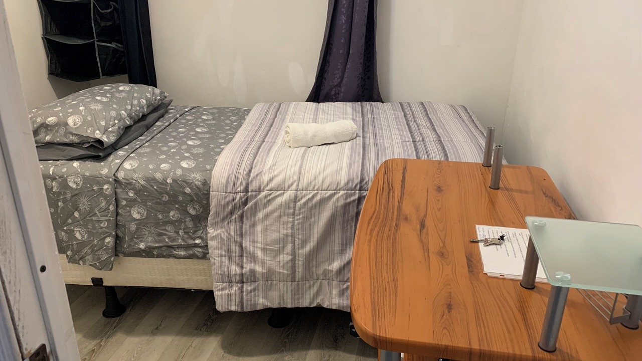 Photo of Bedroom in Sandy Hill