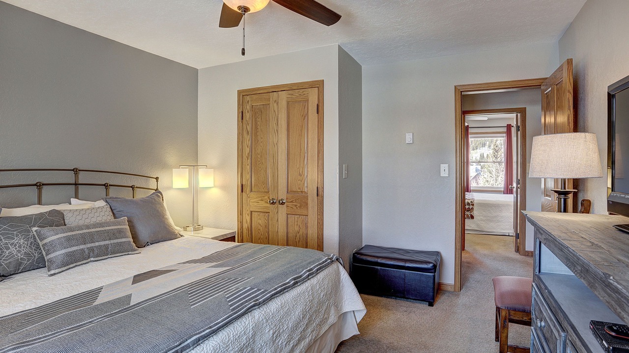 Photo of Bedroom in Historic District