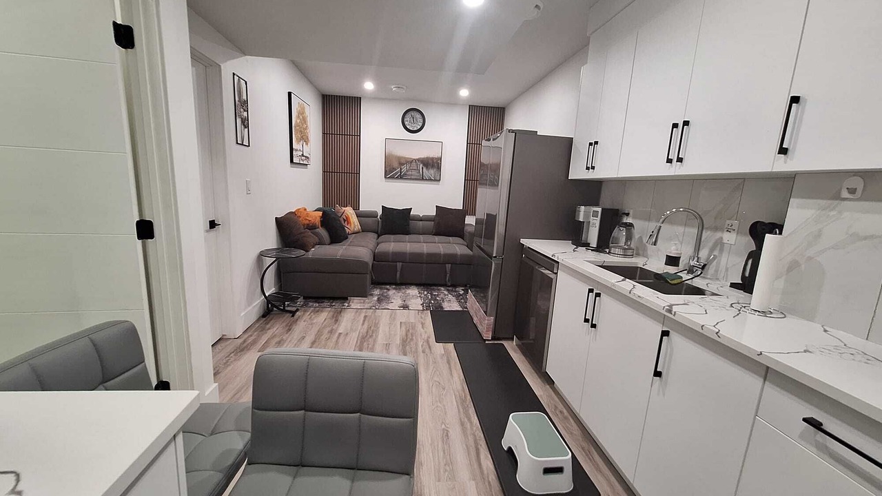 Photo of Livingroom in Leduc