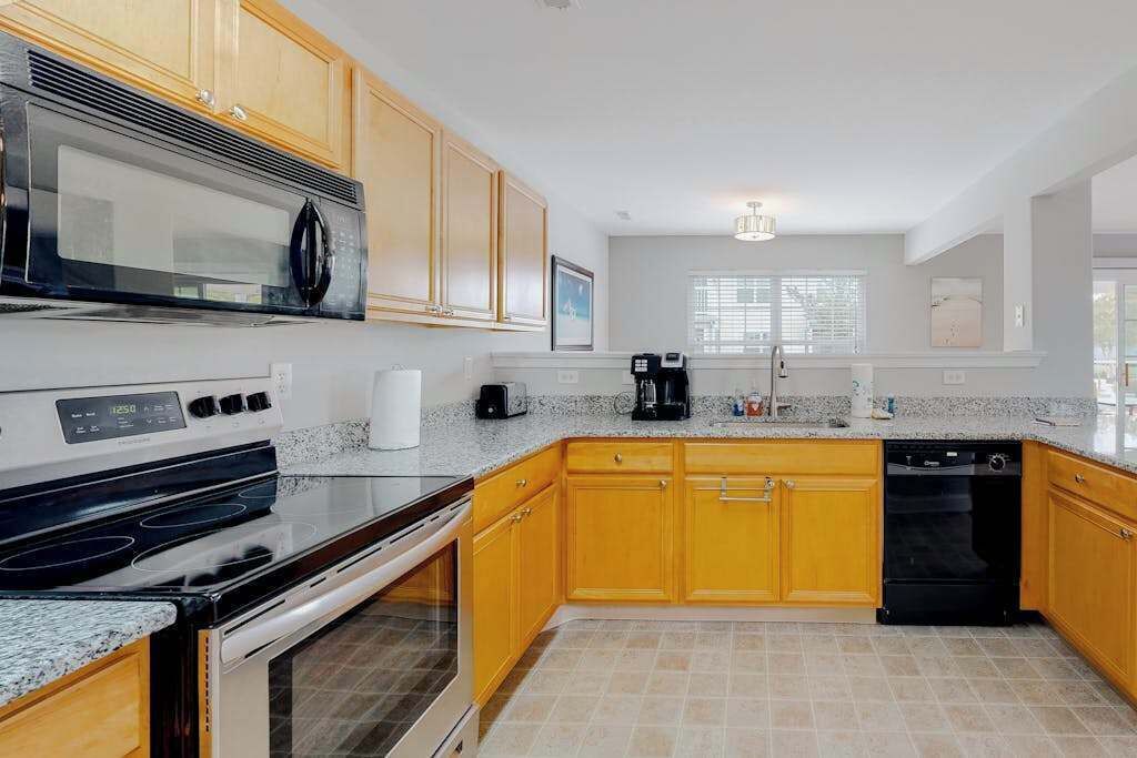 Photo of Kitchen in Keys Of Marsh Harbor
