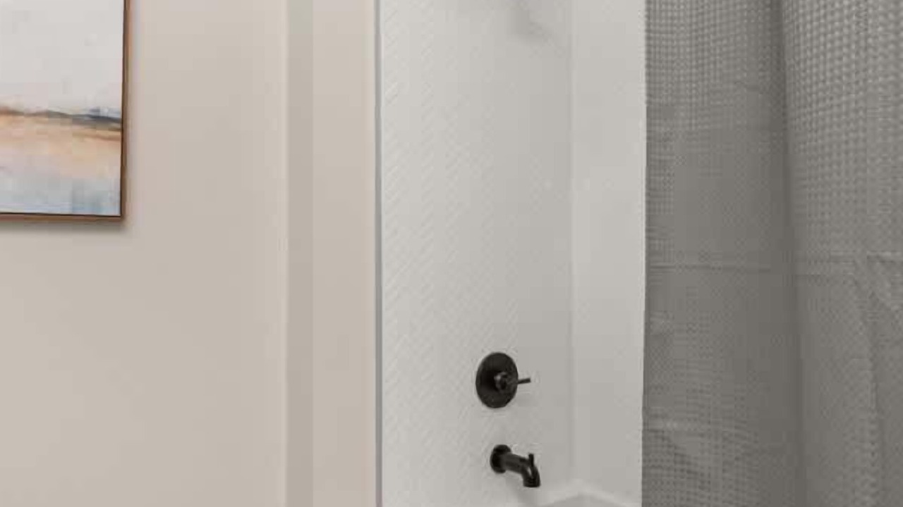 Photo of Bathroom in Edgehill
