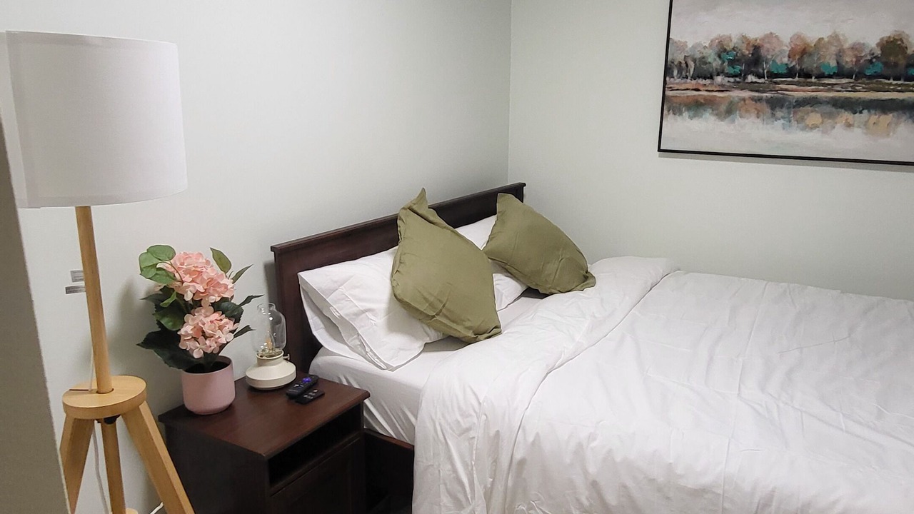 Photo of Bedroom in Vanier North
