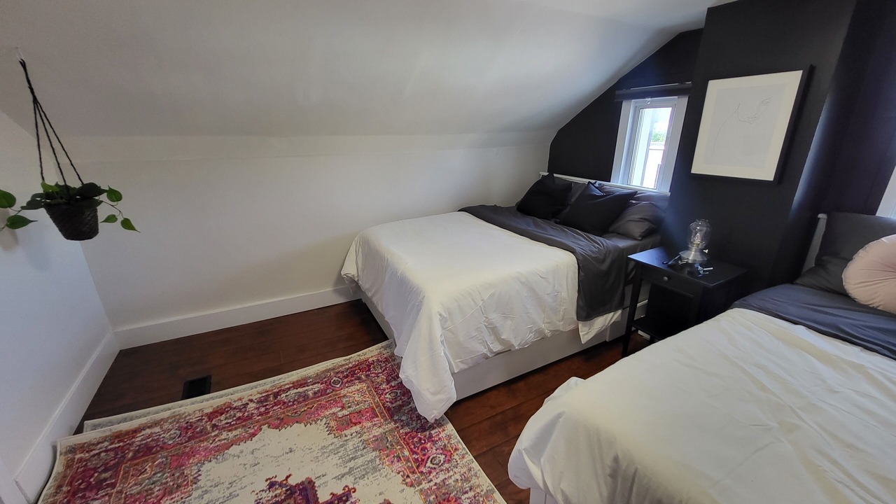 Photo of Bedroom in Vanier North
