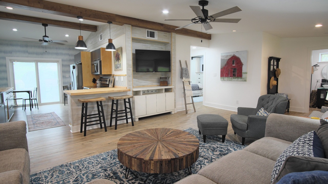 Photo of Livingroom in Dickinson