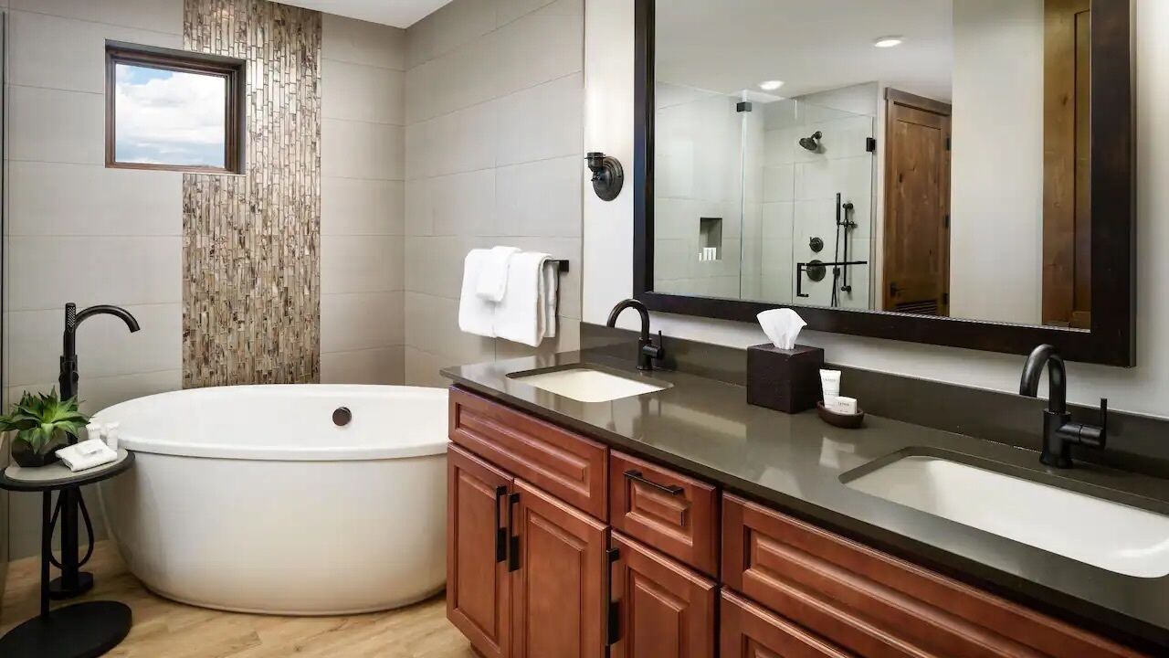 Photo of Bathroom in Fairmount On The River