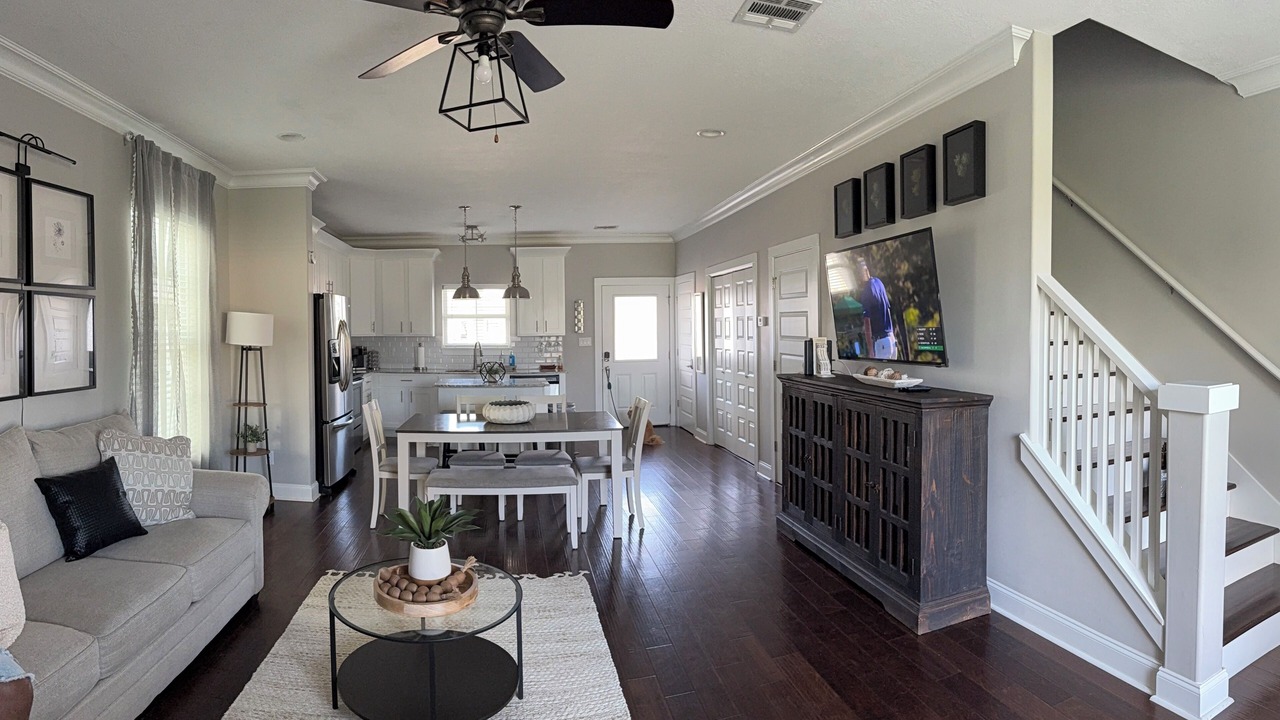 Photo of Livingroom in Lake Charles