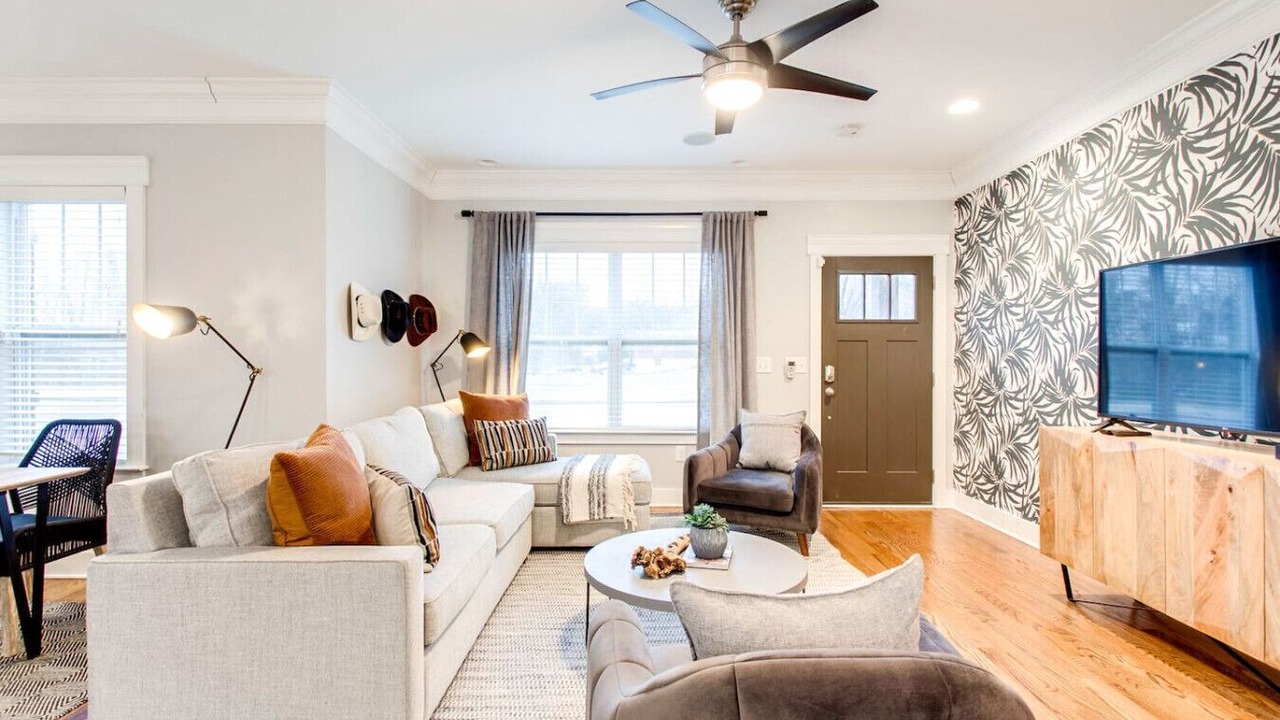 Photo of Livingroom in Edgehill